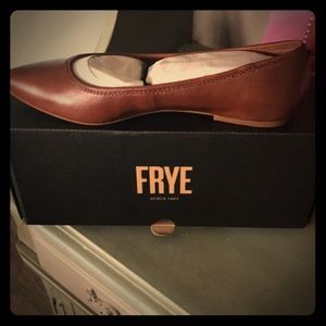NIB Frye Regina Ballet Flats